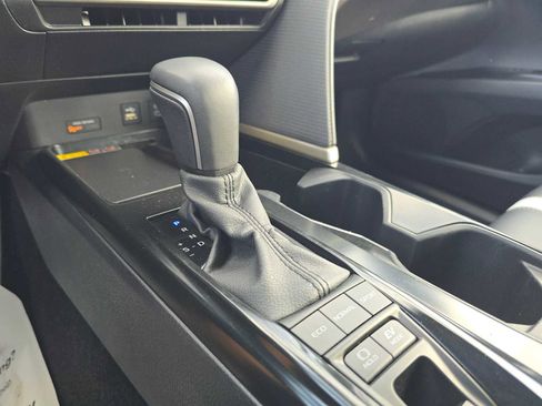 Certified 2025 Toyota Camry SE image 31