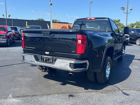 Used 2024 Chevrolet Silverado 3500 LT w/ Convenience Package AWD/4WD image 5