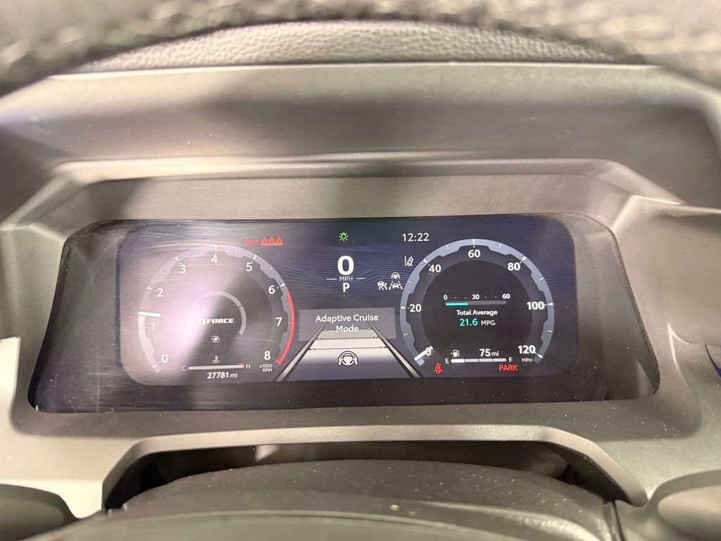 Certified 2025 Toyota Tacoma TRD Off-Road AWD/4WD image 28
