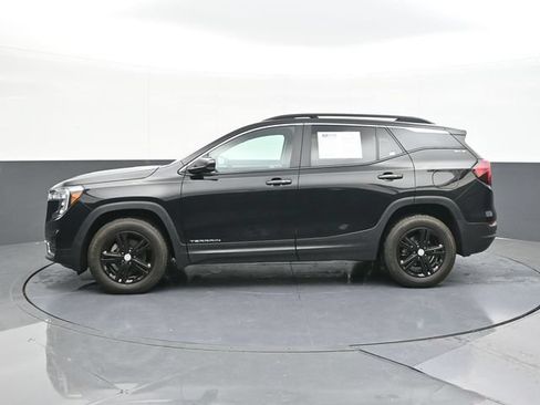 Used 2022 GMC Terrain SLE w/ Driver Convenience Package AWD/4WD image 8