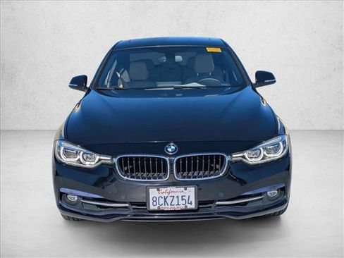 Used 2017 BMW 330i Sedan image 2
