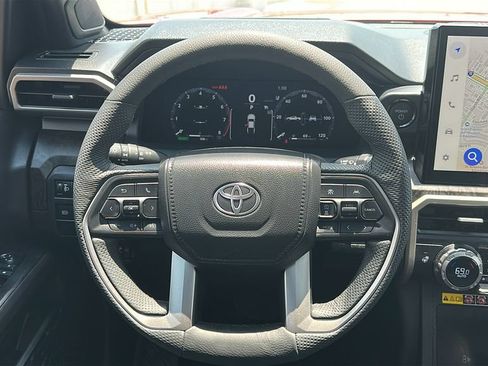 Used 2026 Toyota Tacoma Limited AWD/4WD image 24