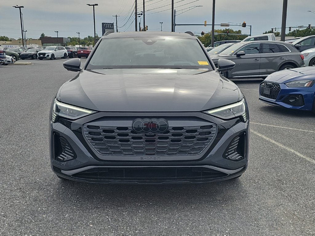Certified 2024 Audi Q8 e-tron Premium Plus AWD/4WD image 17