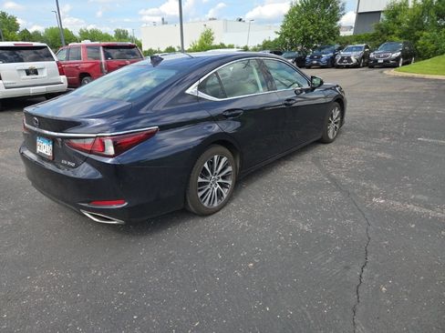 Used 2019 Lexus ES 350 w/ Premium Package FWD image 18