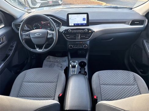 Used 2022 Ford Escape SE w/ SE Sport Appearance Package image 24