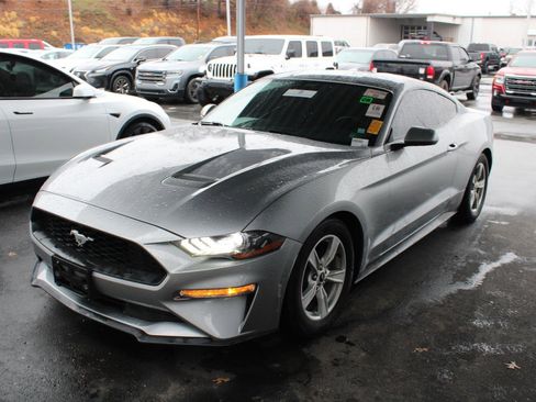 Used 2021 Ford Mustang Coupe image 2