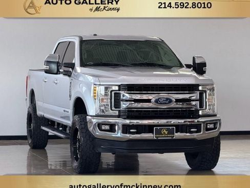 Used 2018 Ford F250 XLT w/ XLT Premium Package AWD/4WD image 1