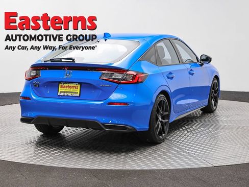 Used 2022 Honda Civic Sport image 5