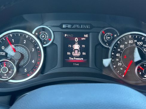 New 2026 RAM 3500 Big Horn AWD/4WD image 23