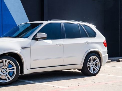 Used 2012 BMW X5 M image 31
