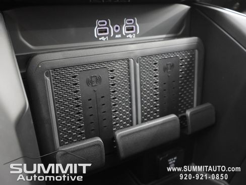 New 2026 RAM 3500 Laramie AWD/4WD image 44
