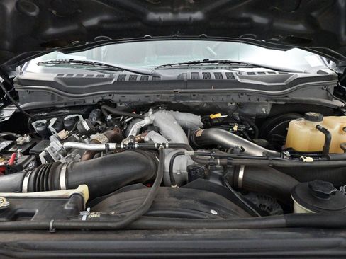 Used 2021 Ford F250 XL w/ STX Appearance Package image 35