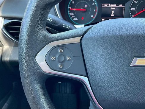 Used 2018 Chevrolet Traverse LS image 22