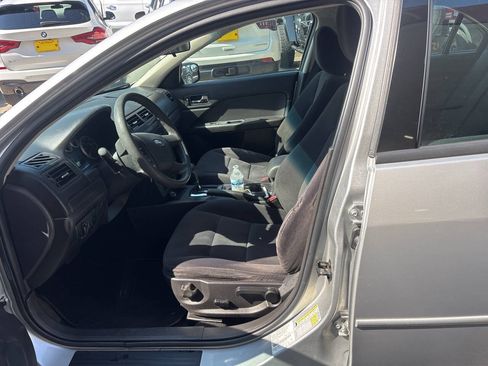 Used 2009 Ford Fusion SE FWD image 6