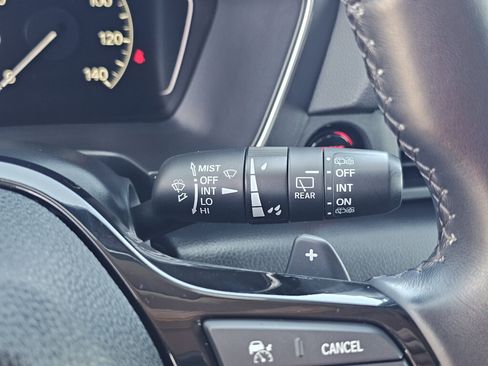 Used 2025 Honda Pilot EX-L image 23