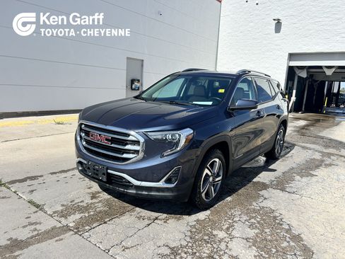 Used 2018 GMC Terrain SLT w/ Infotainment Package II AWD/4WD image 1