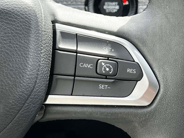 Used 2023 Jeep Compass Latitude AWD/4WD image 21