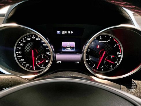 Used 2017 Mercedes-Benz SLC 43 AMG image 21