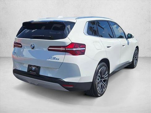 Used 2025 BMW X3 xDrive30i image 2