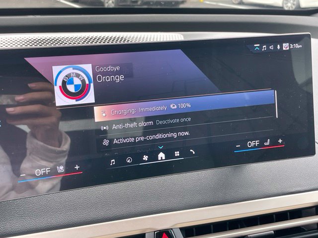 Used 2026 BMW iX xDrive45 w/ Premium Package AWD/4WD image 20