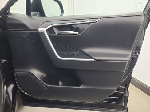 Used 2024 Toyota RAV4 Adventure image 14