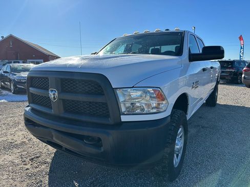 Used 2018 RAM 3500 Tradesman w/ Popular Equipment Group image 4