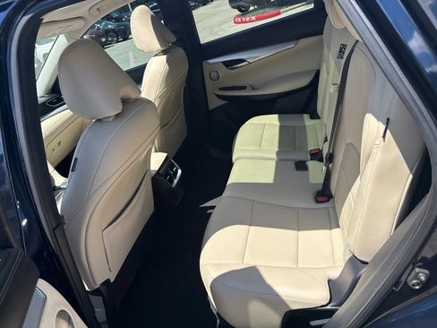 Used 2021 INFINITI QX50 Sensory AWD/4WD image 20