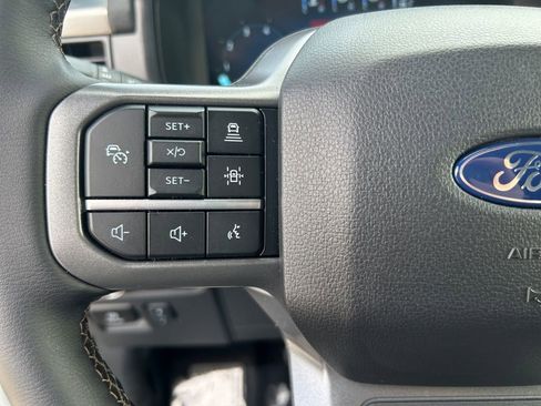 Used 2025 Ford F150 Lariat w/ Equipment Group 502A High AWD/4WD image 18