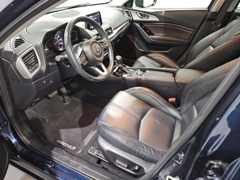 Used 2018 MAZDA MAZDA3 Touring image 7