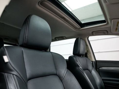 Used 2019 Mitsubishi Outlander SEL image 22