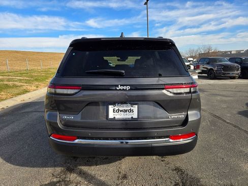 New 2025 Jeep Grand Cherokee Limited image 5