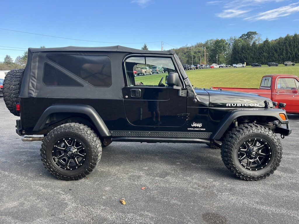 Used 2006 Jeep Wrangler Unlimited Rubicon AWD/4WD image 2