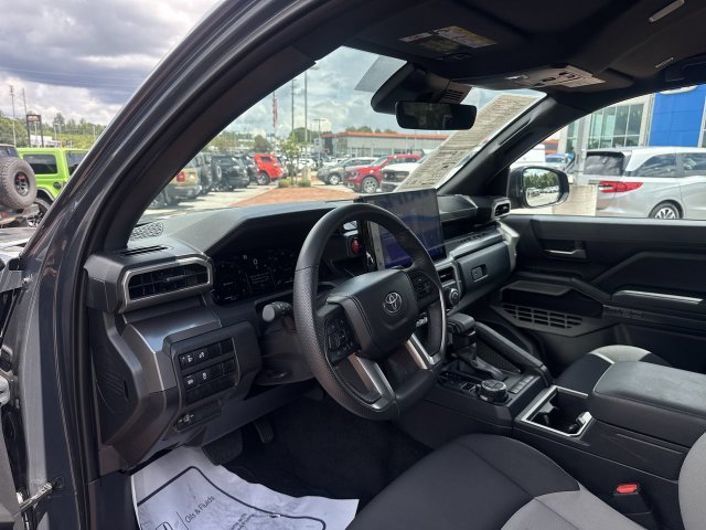 Used 2024 Toyota Tacoma TRD Off-Road AWD/4WD image 14