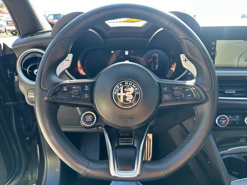 Used 2025 Alfa Romeo Stelvio Sprint w/ Veloce Package AWD/4WD image 28
