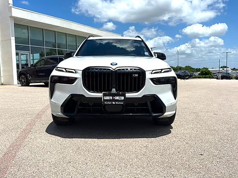 Used 2025 BMW X7 M60i AWD/4WD image 2