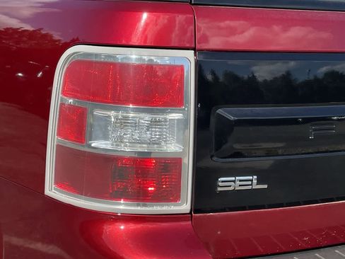 Used 2018 Ford Flex SEL w/ Equipment Group 202A image 37