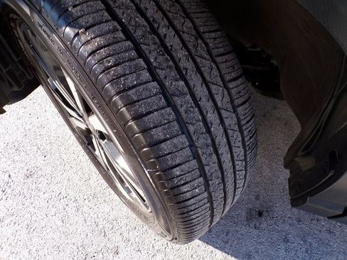 Used 2020 Subaru Forester Limited image 2