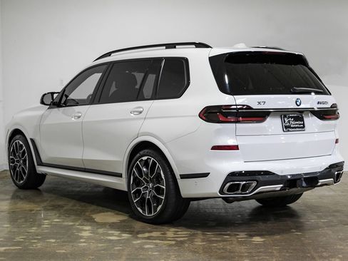 Used 2023 BMW X7 M60i AWD/4WD image 10