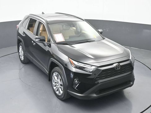 Used 2025 Toyota RAV4 XLE Premium FWD image 57