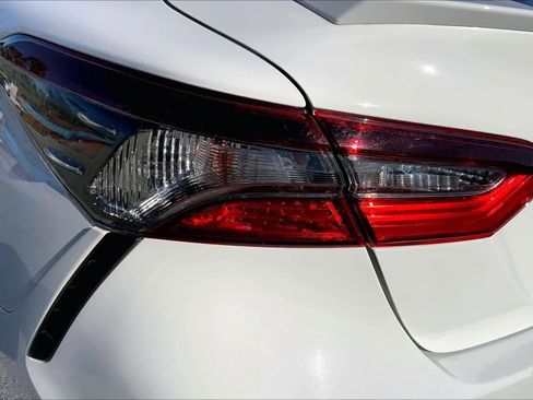 Used 2023 Toyota Camry SE image 27