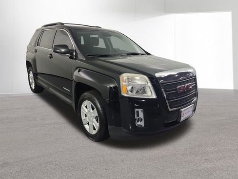 Used 2013 GMC Terrain SLE w/ Convenience Package FWD image 3