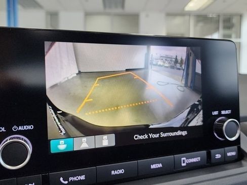 Used 2023 Honda Accord LX image 31