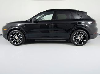 New 2026 Porsche Cayenne E-Hybrid video 2