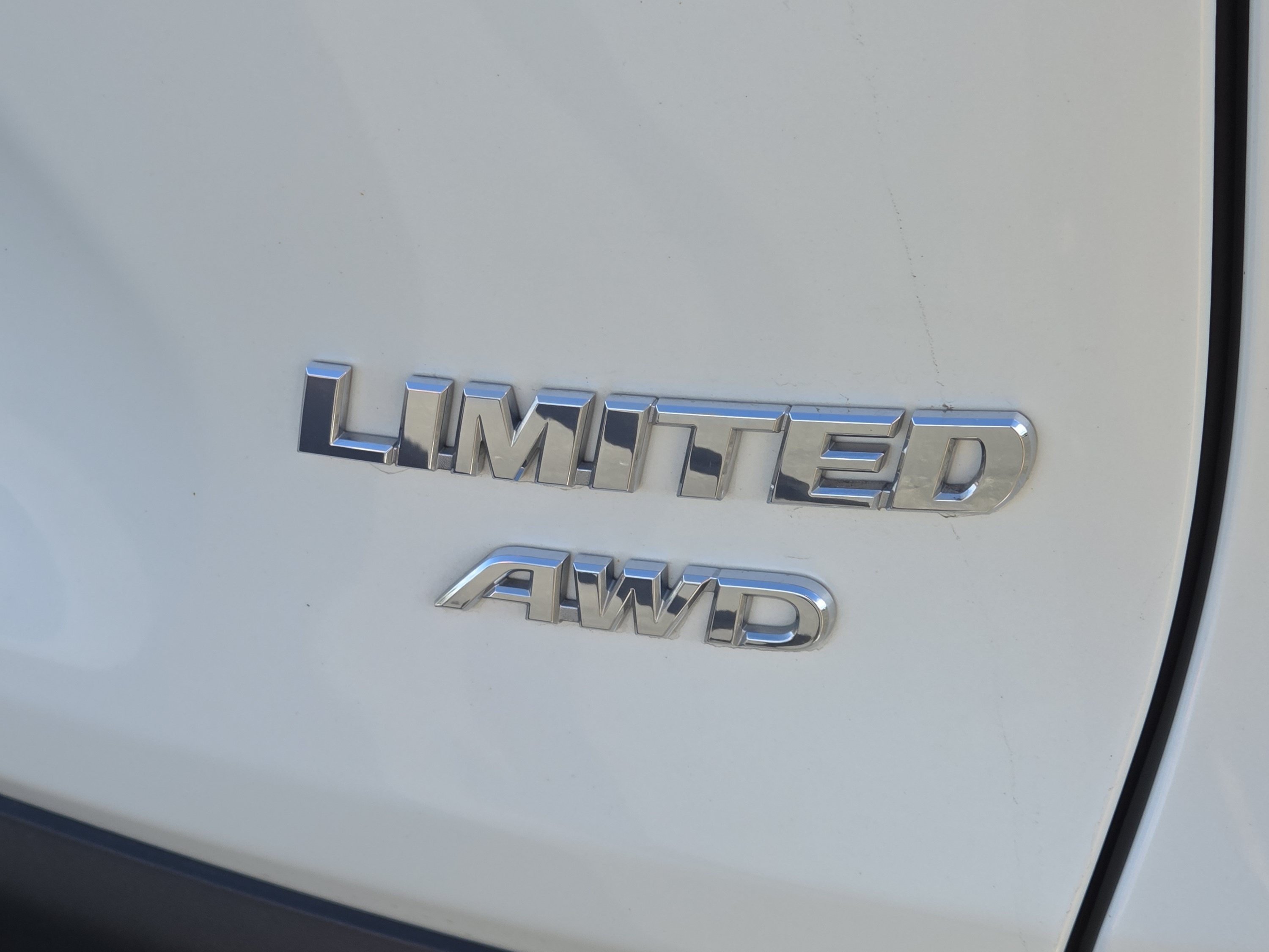 Certified 2022 Toyota RAV4 Limited AWD/4WD image 28