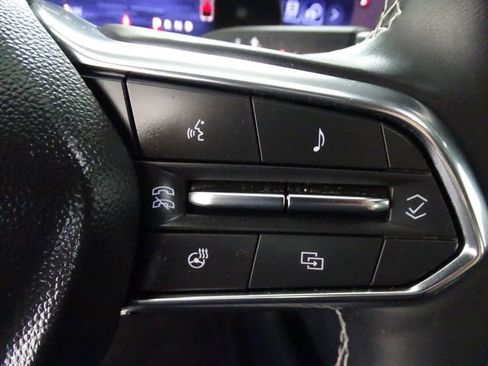 Used 2025 Chevrolet Equinox EV LT w/ Convenience Package FWD image 8