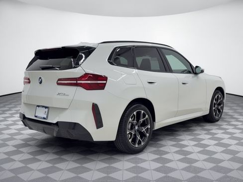 Certified 2025 BMW X3 xDrive30i w/ Premium Package AWD/4WD image 9