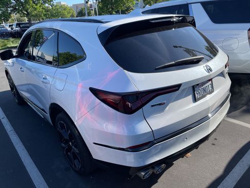 Used 2025 Acura MDX Type S image 2