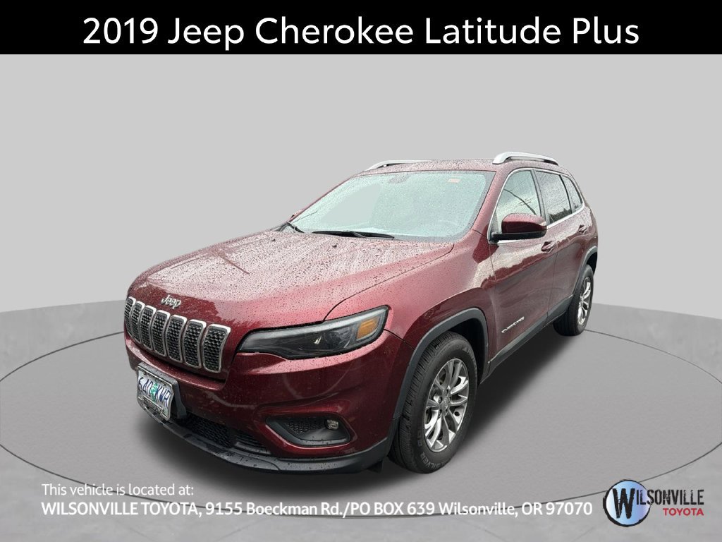 Used 2019 Jeep Cherokee Latitude Plus w/ Cold Weather Group FWD image 1