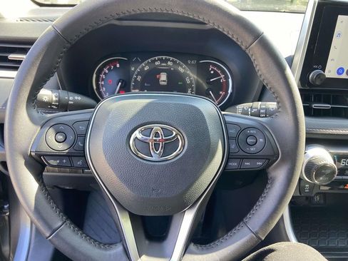 Used 2024 Toyota RAV4 XLE Premium image 35