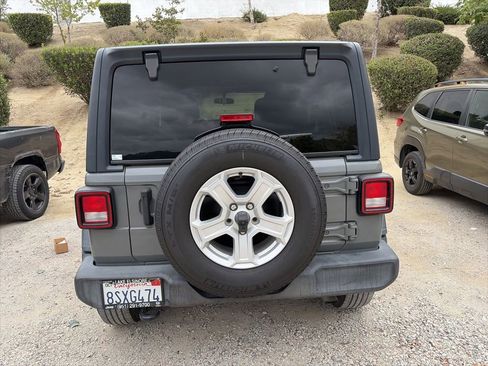 Used 2021 Jeep Wrangler Unlimited Sport AWD/4WD image 8